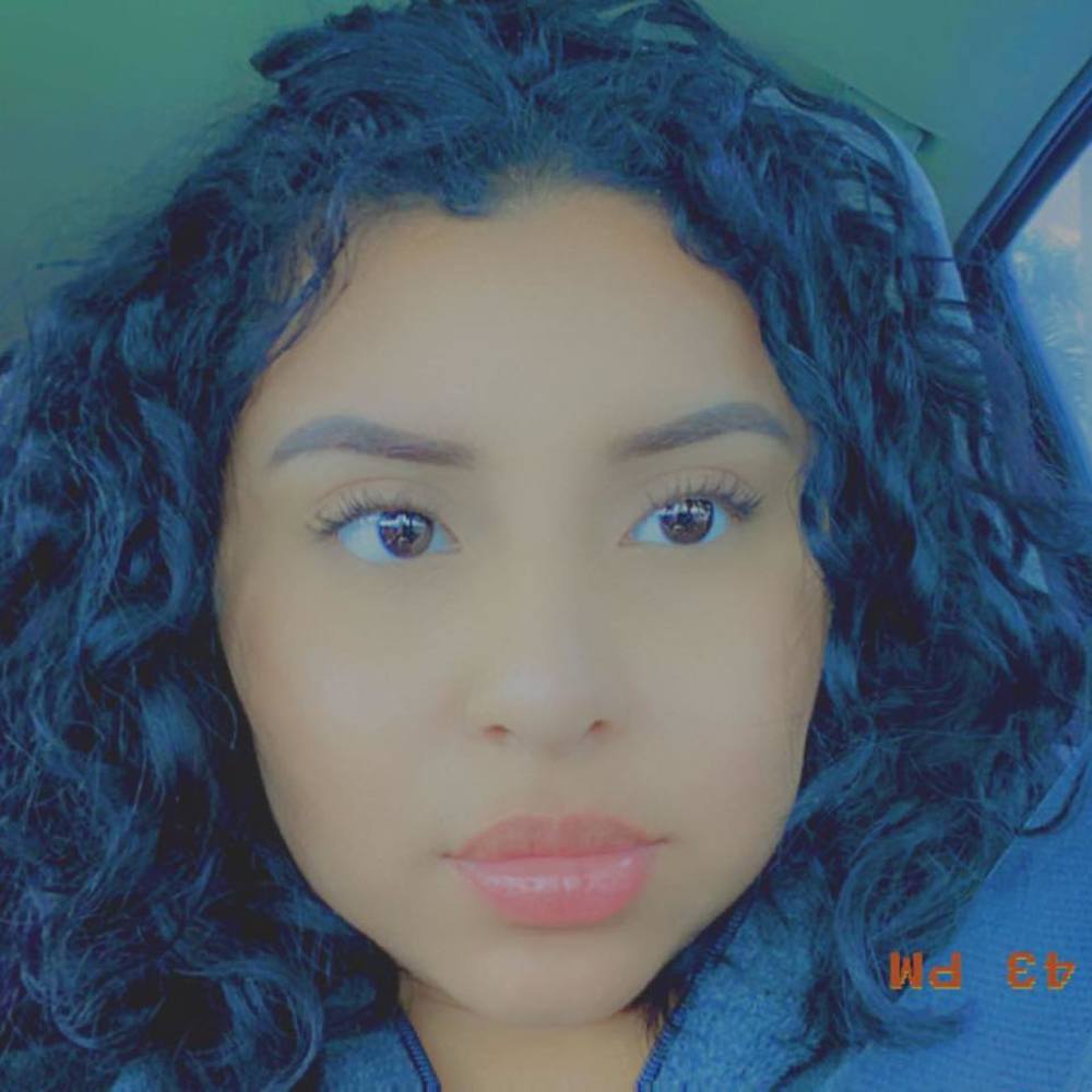 Meet your Posher, Estrella